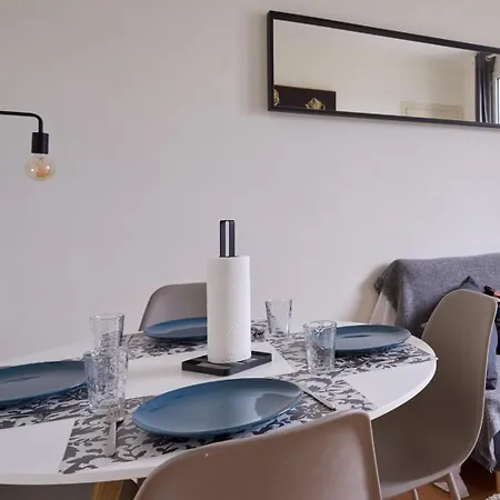 Apartment Cosy T1 With Garage Near Cdg | By Airnest
